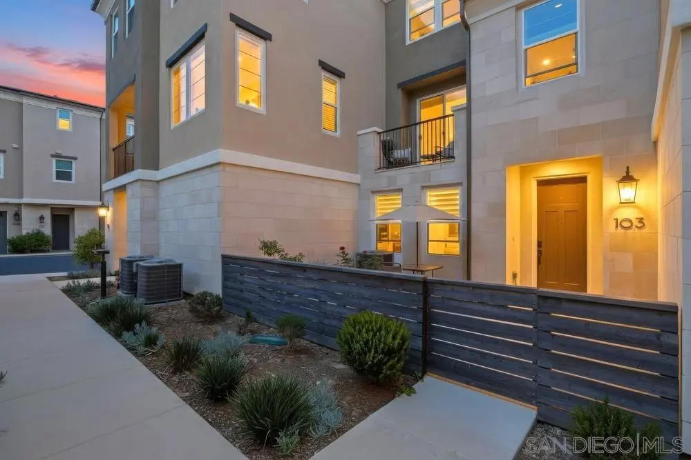 1225 Sunrise View 103, San Marcos, CA — listing photo 1