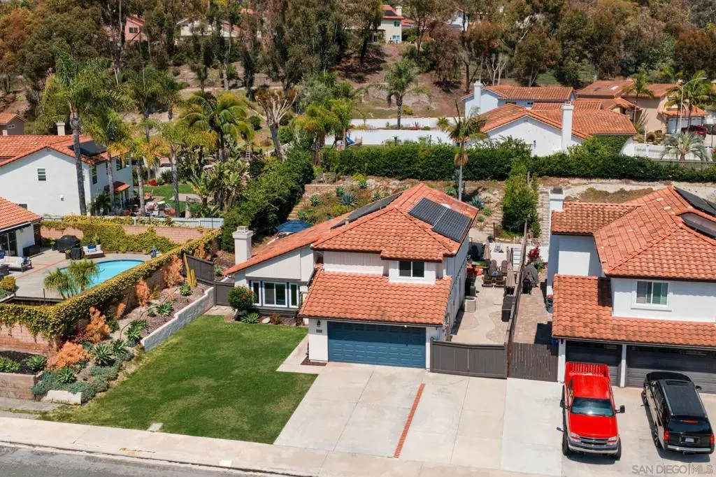 Single Family Residence for sale at 4368 Yosemite, Carlsbad, CA featuring 3 beds and 3 baths