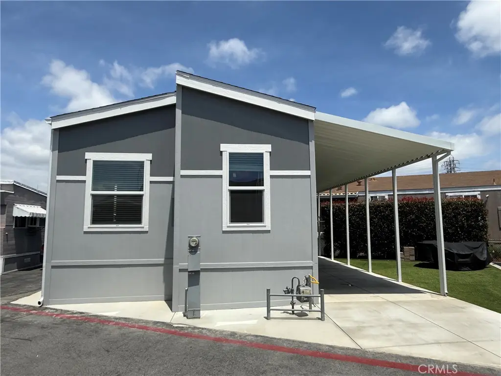 8723 Artesia Blvd 35, Bellflower, CA — listing photo 1