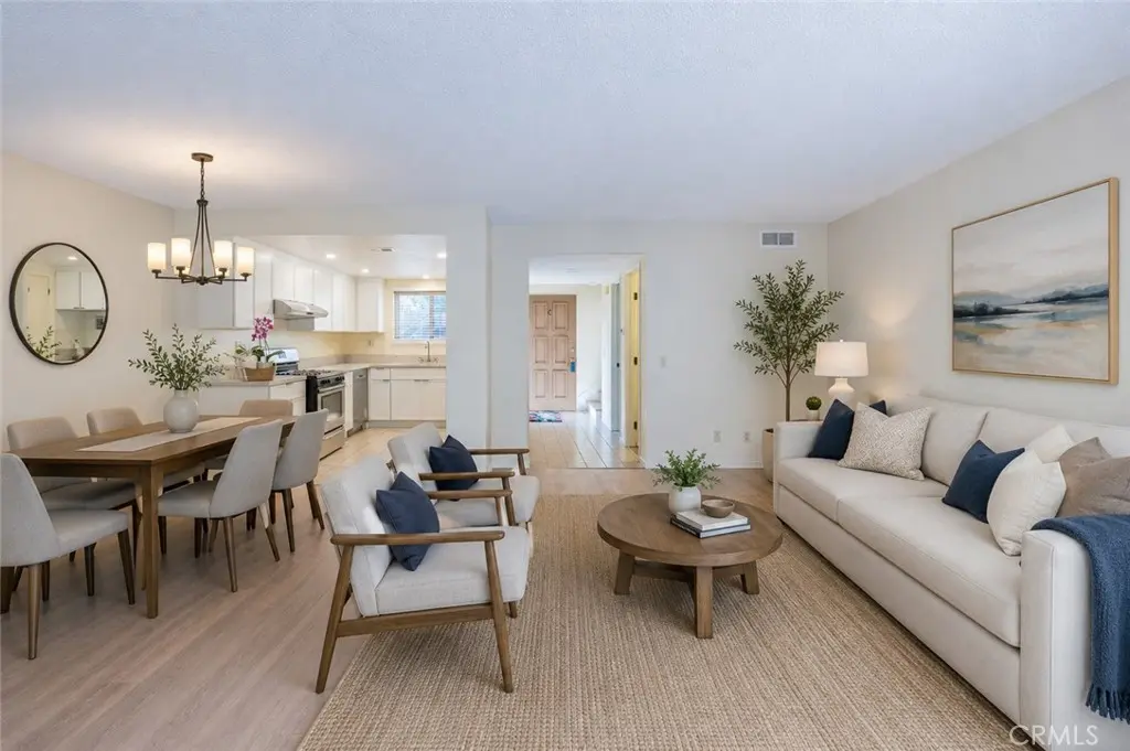 1008 Las Lomas Unit C, La Habra, CA — listing photo 1