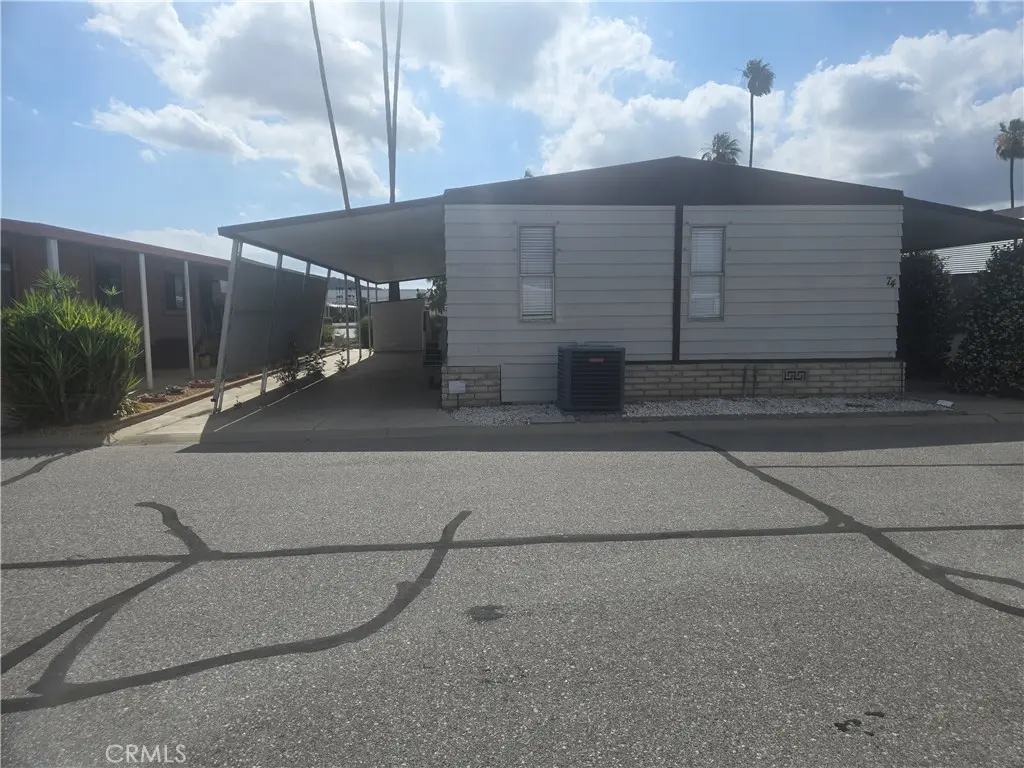 Manufactured In Park for sale at 5001 W Florida 74, Hemet, CA featuring 2 beds and 2 baths