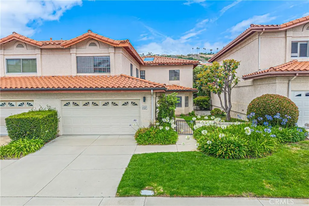 Single Family Residence for sale at 6527 Beachview Drive, Rancho Palos Verdes, CA featuring 3 beds and 3 baths