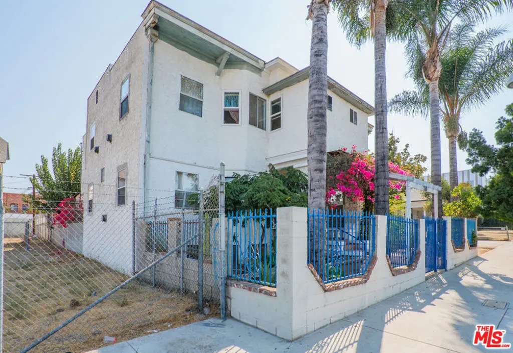 Condominium for rent at 110 S Soto Street 6, Los Angeles, CA and 1 bath