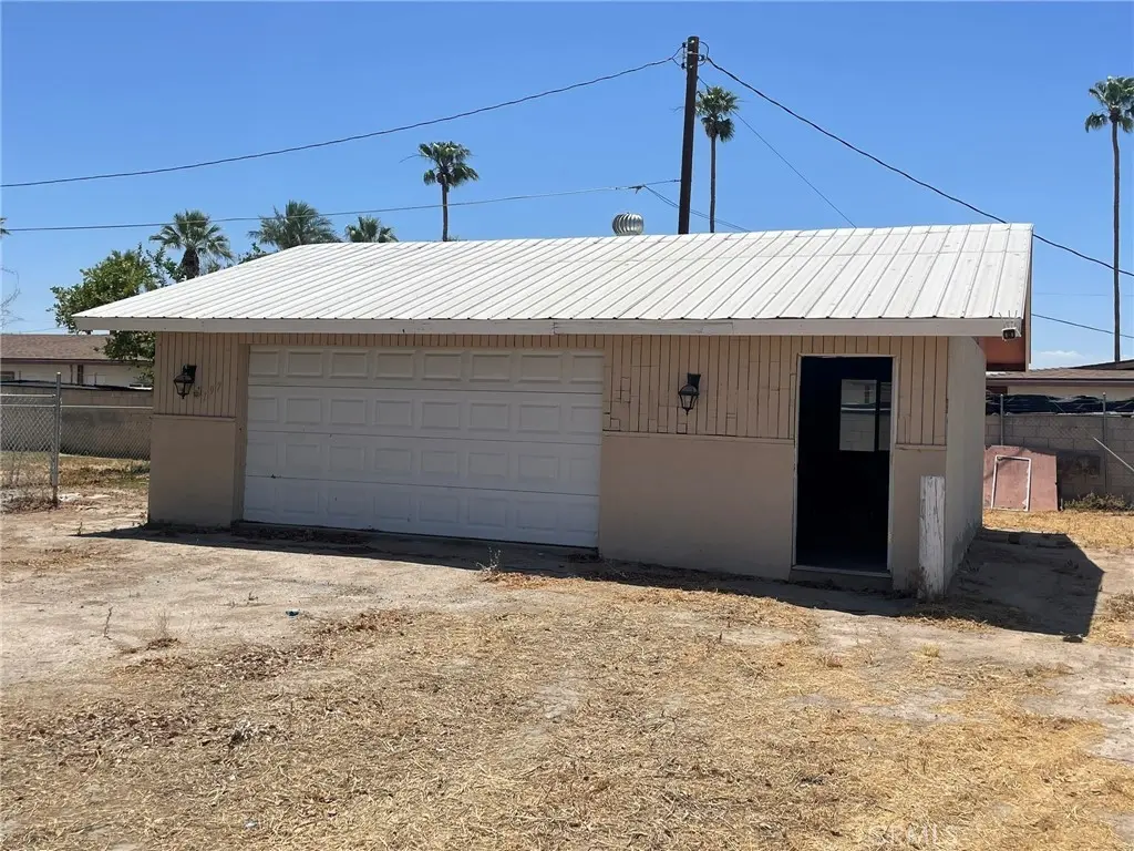 197 N Date Road, Blythe, CA — listing photo 1