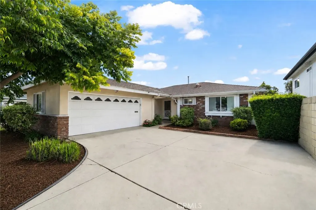 Single Family Residence for sale at 3501 Claremore Avenue, Long Beach, CA featuring 3 beds and 2 baths