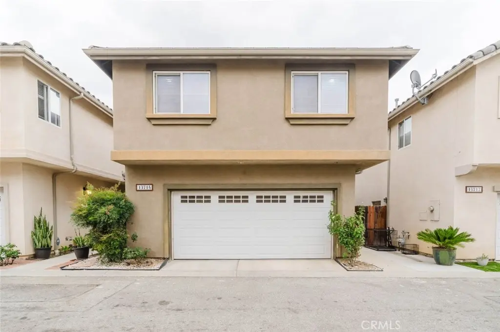 13714 Deane Lane, Sylmar, CA — listing photo 1