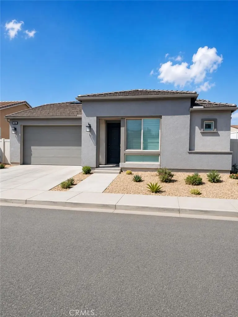 1620 Village Green, Beaumont, CA — listing photo 1