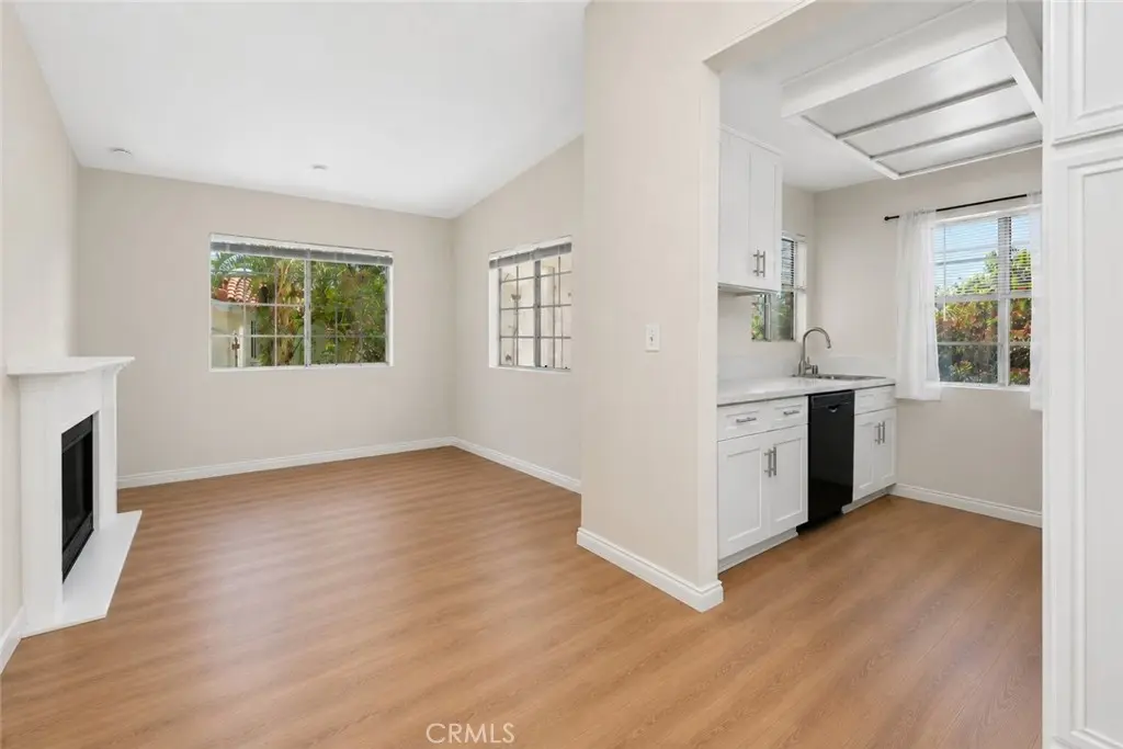 Condominium for sale at 31 Gavilan 124, Rancho Santa Margarita, CA featuring 2 beds and 1 bath
