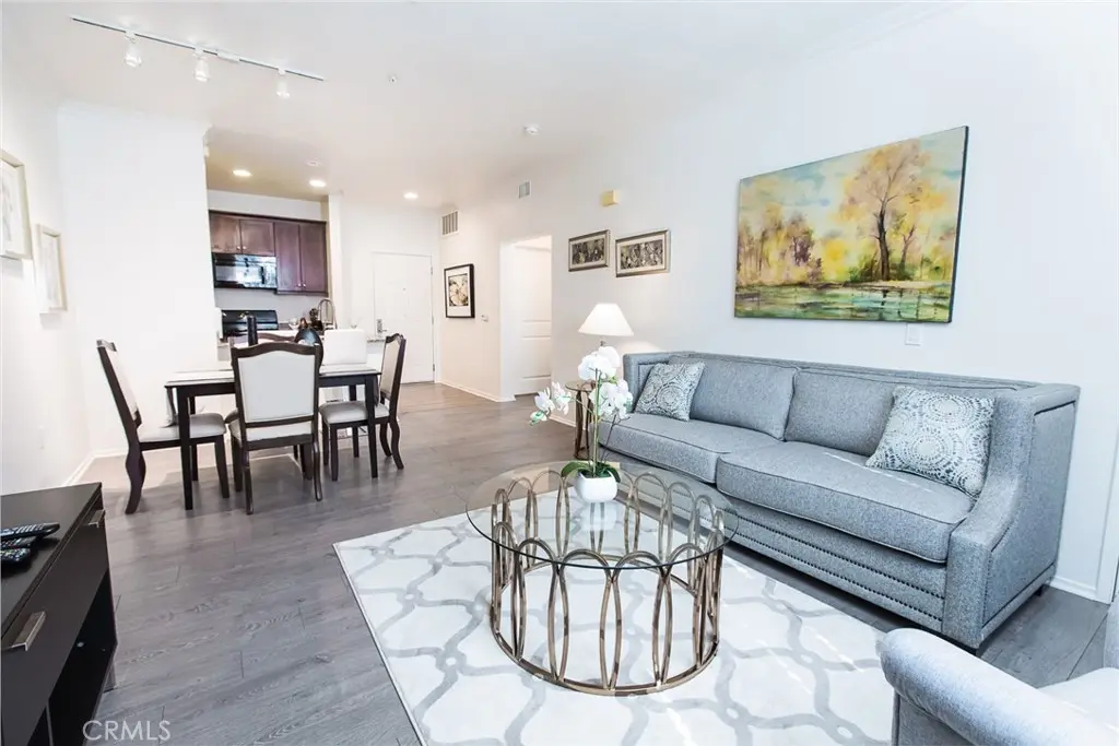 Condominium for rent at 2117 Scholarship, Irvine, CA featuring 2 beds and 2 baths