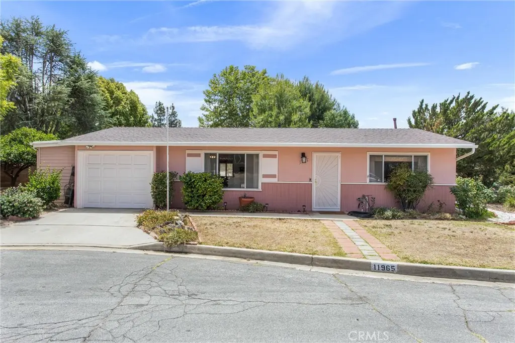 11965 Peach Tree, Yucaipa, CA — listing photo 1