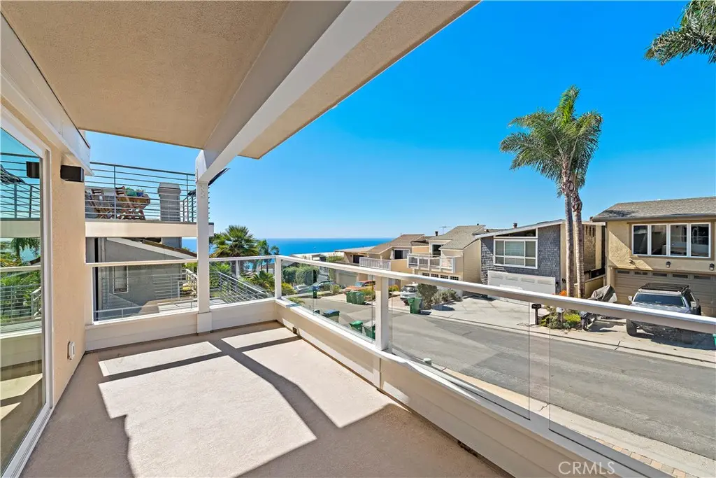Single Family Residence for rent at 882 Acapulco Street, Laguna Beach, CA featuring 3 beds and 3 baths