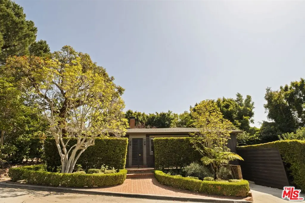 Single Family Residence for sale at 6424 Ivarene Avenue, Los Angeles, CA featuring 3 beds and 3 baths