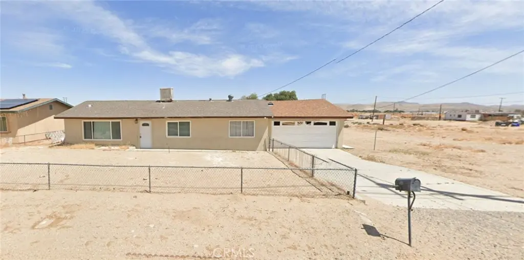 25346 Agate, Barstow, CA — listing photo 1