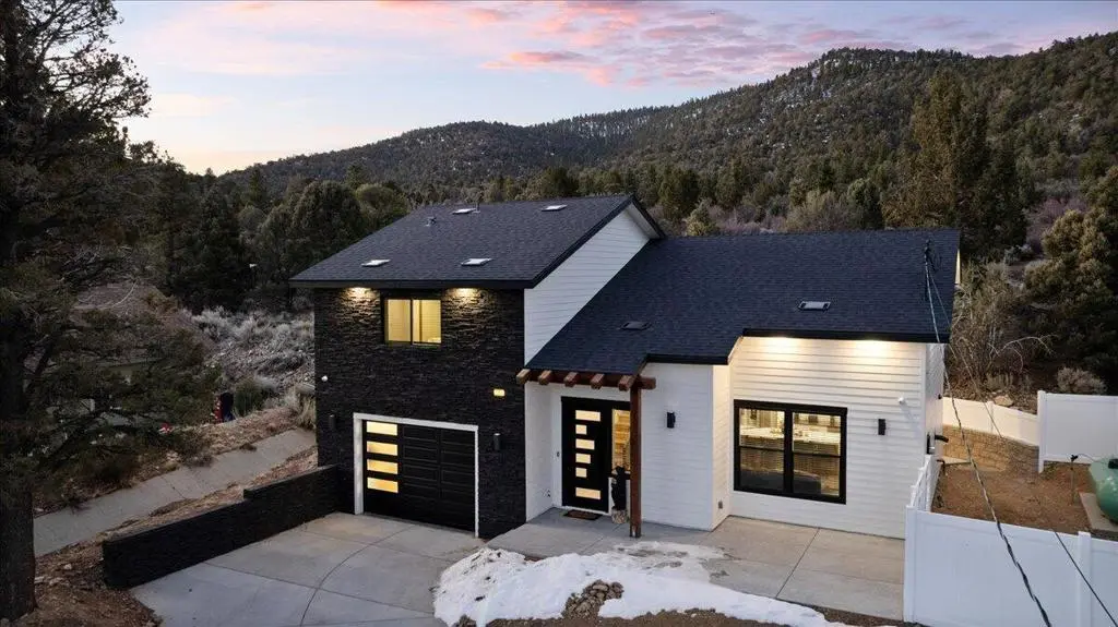 47145 Skyview Drive, Big Bear, CA — listing photo 1