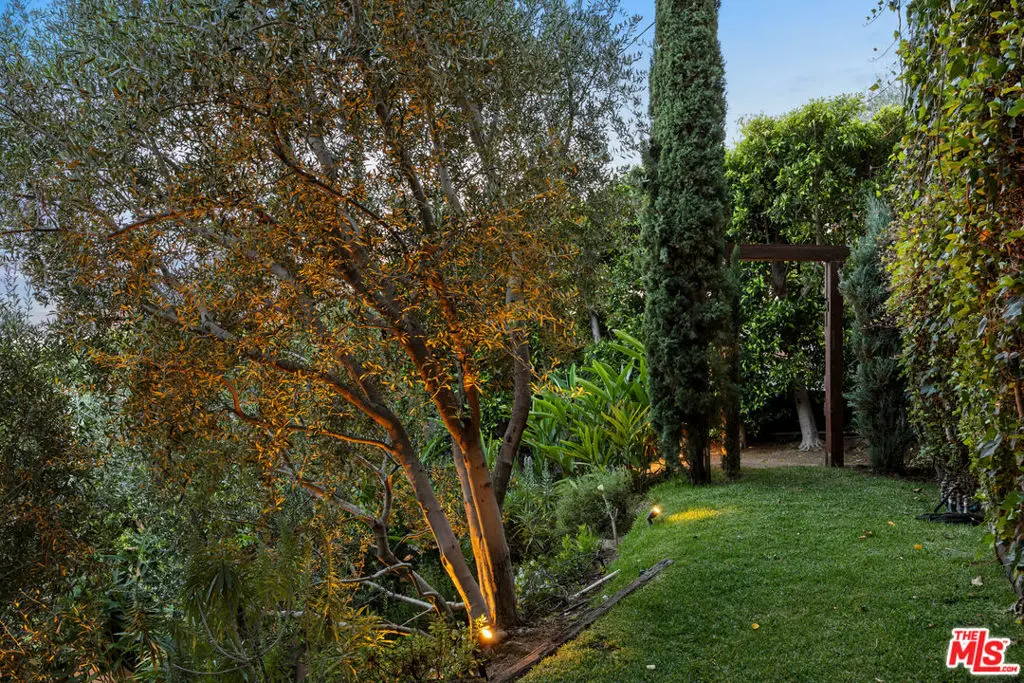 Single Family Residence for sale at 8241 Lincoln Terrace, Los Angeles, CA featuring 4 beds and 5 baths