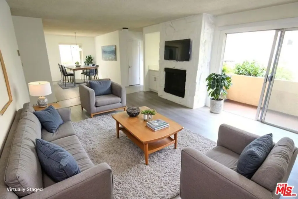 Residential Lease for rent at 1825 Glendon Avenue 6, Los Angeles, Los Angeles County, CA featuring 2 beds and 2 baths