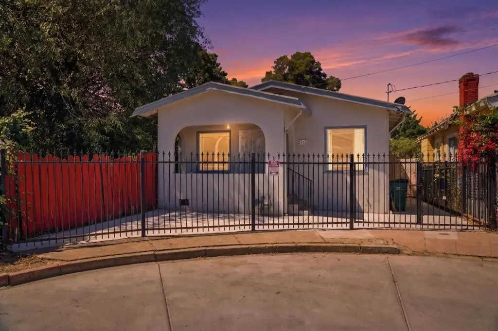 Single Family Residence for sale at 5745 Holway Court, Oakland, CA featuring 2 beds and 1 bath