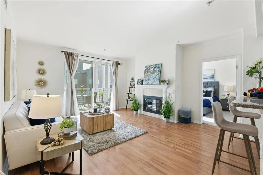 3901 Lick Mill Boulevard 360, Santa Clara, CA — listing photo 1