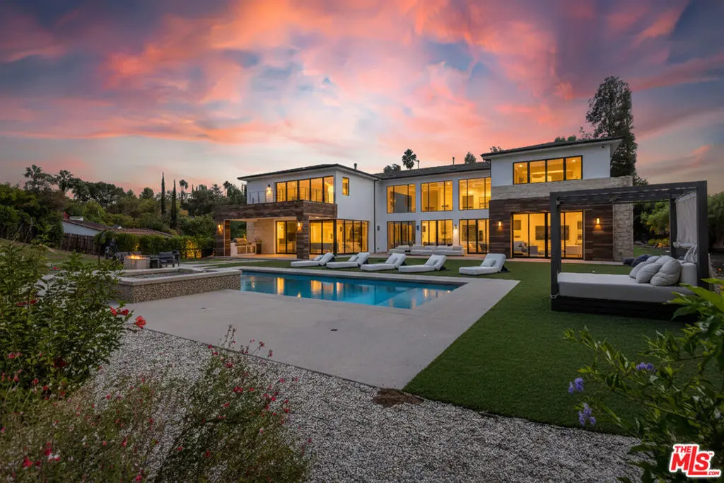 4607 Vanalden Avenue, Tarzana, CA — listing photo 1