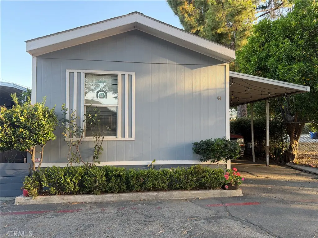 1461 W Mission Boulevard, Pomona, CA — listing photo 1