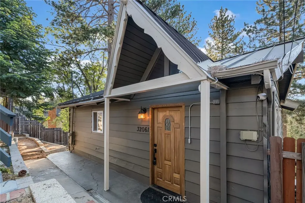 32061 Pine Cone, Running Springs, CA — listing photo 1