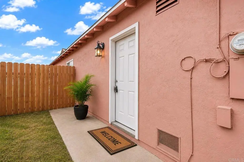 Studio for rent at 750 Hawaii Avenue, San Diego, CA featuring 1 bed and 1 bath