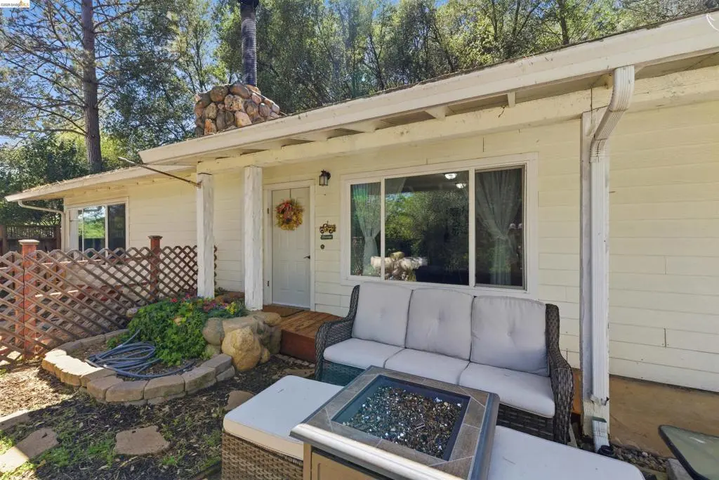 376 Calaveras Way, Sonora, CA — listing photo 1