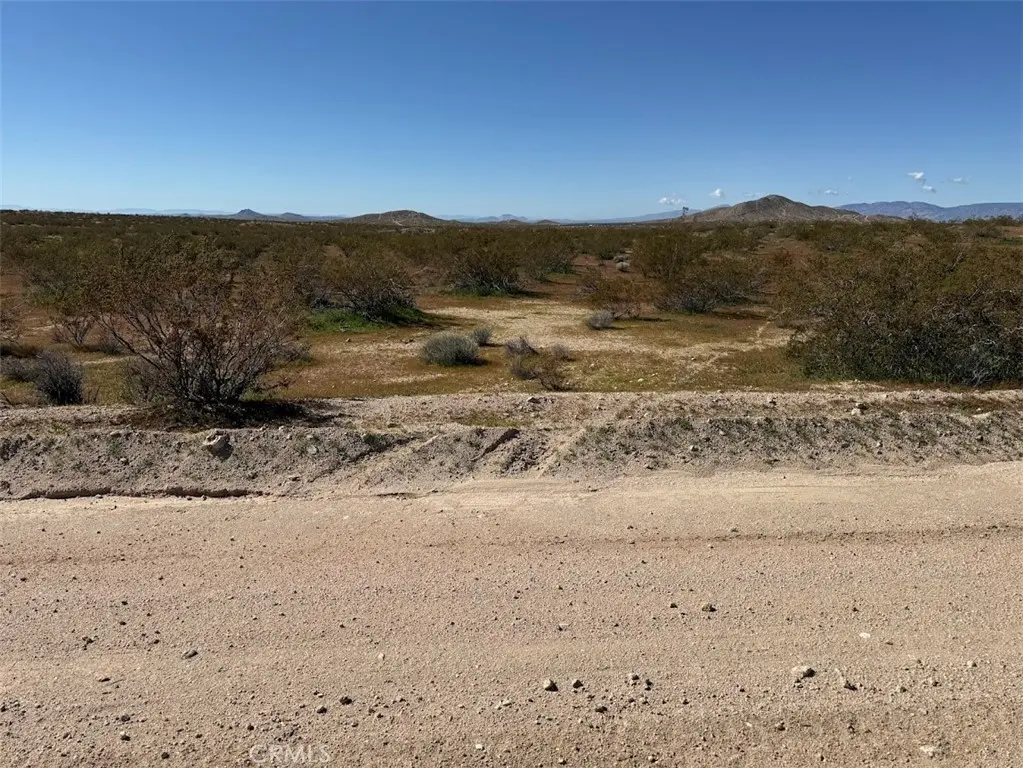 3186 686 Perkins Ave, California City, CA — listing photo 1