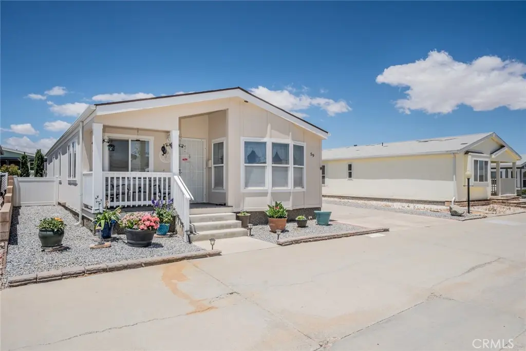 22241 Nisqually 59, Apple Valley, CA — listing photo 1