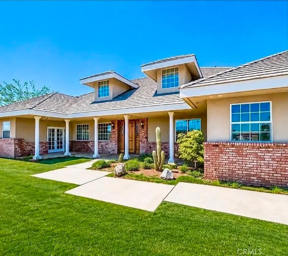 9126 Kittering Road, Oak Hills, CA — listing photo 1