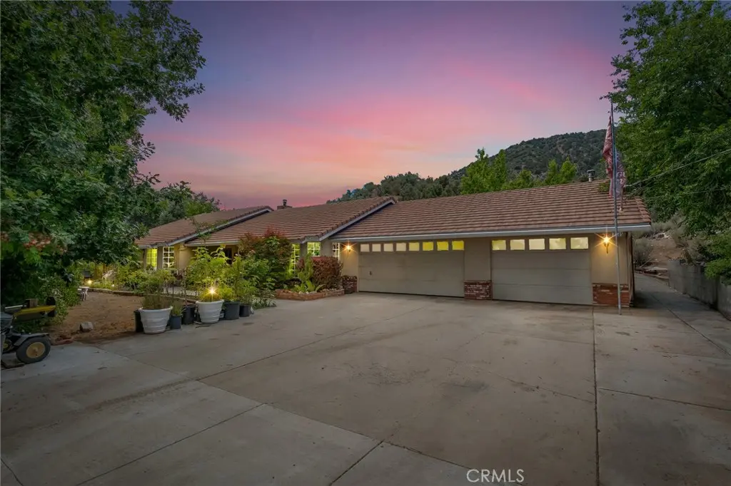 7685 Wintergreen, Pinon Hills, CA — listing photo 1