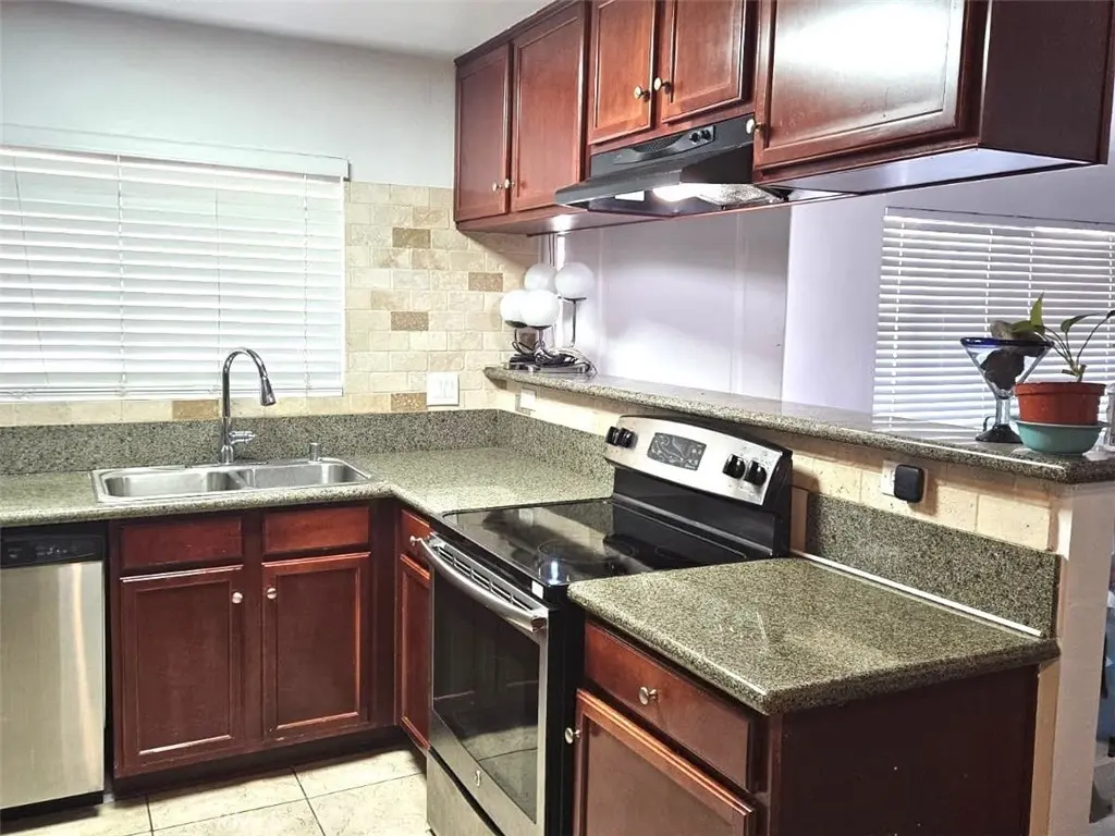 12805 18 Mapleview, Lakeside, CA — listing photo 1