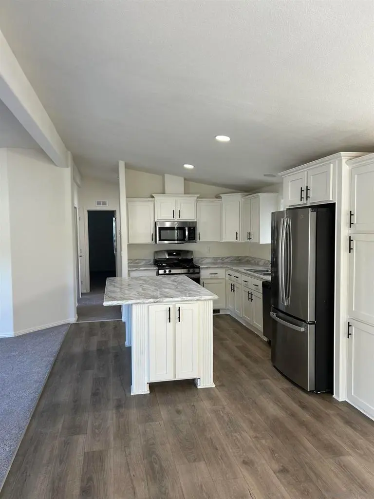 22899 Byron Road 88, Crestline, CA — listing photo 1