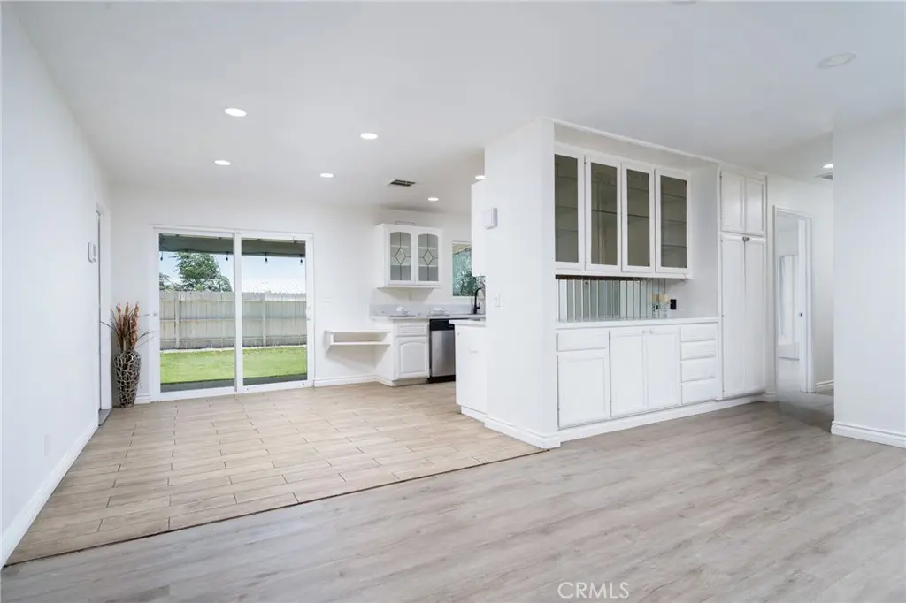 11945 Bornite Avenue, Hesperia, CA — listing photo 1