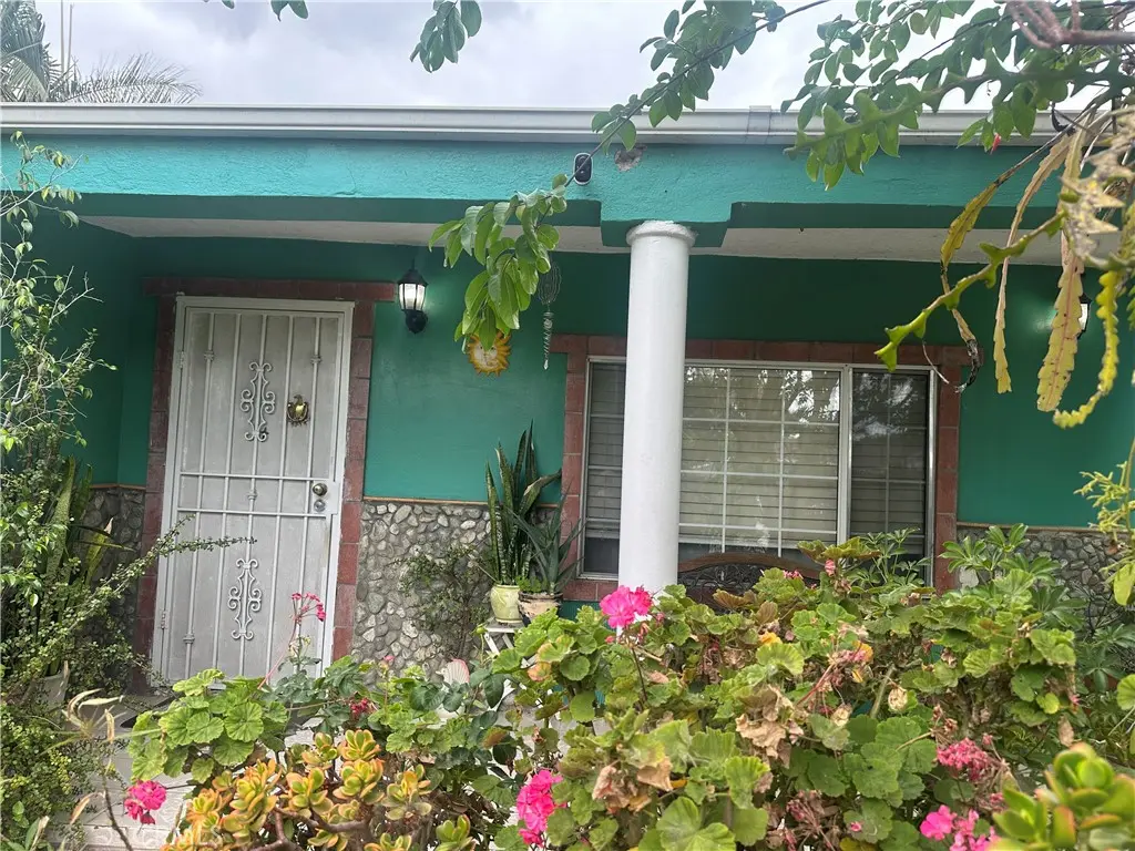 Single Family Residence for sale at 2437 Bloomdale, Duarte, CA featuring 2 beds and 1 bath