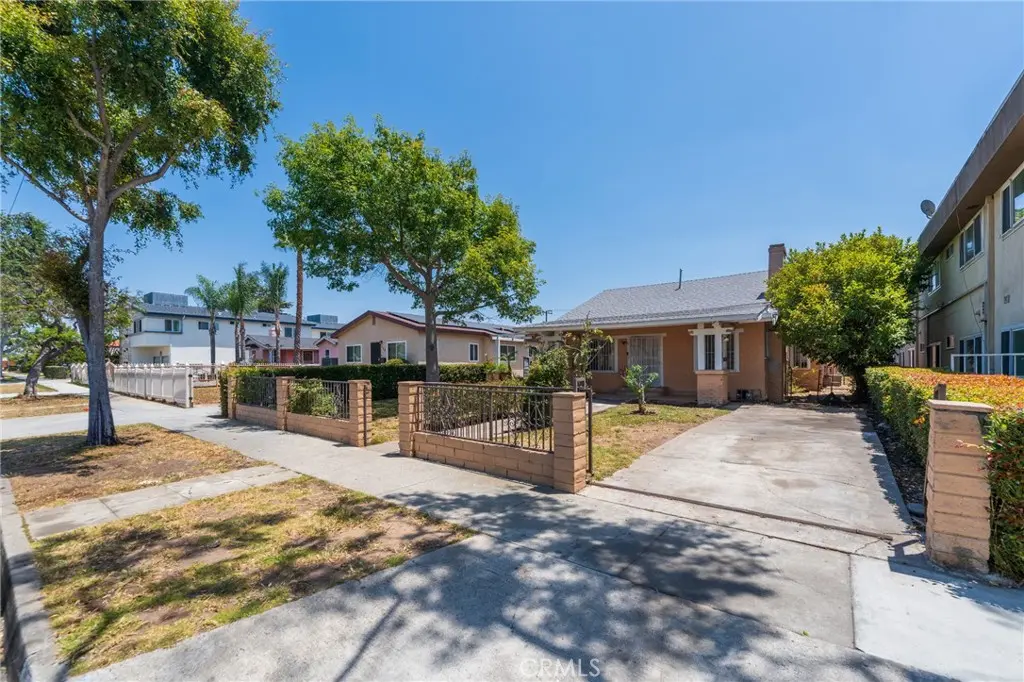 532 S Flower Street, Inglewood, CA — listing photo 1