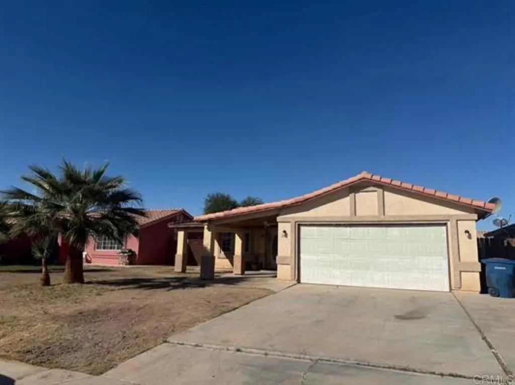 26 W Pheasant Street, Heber, CA — listing photo 1