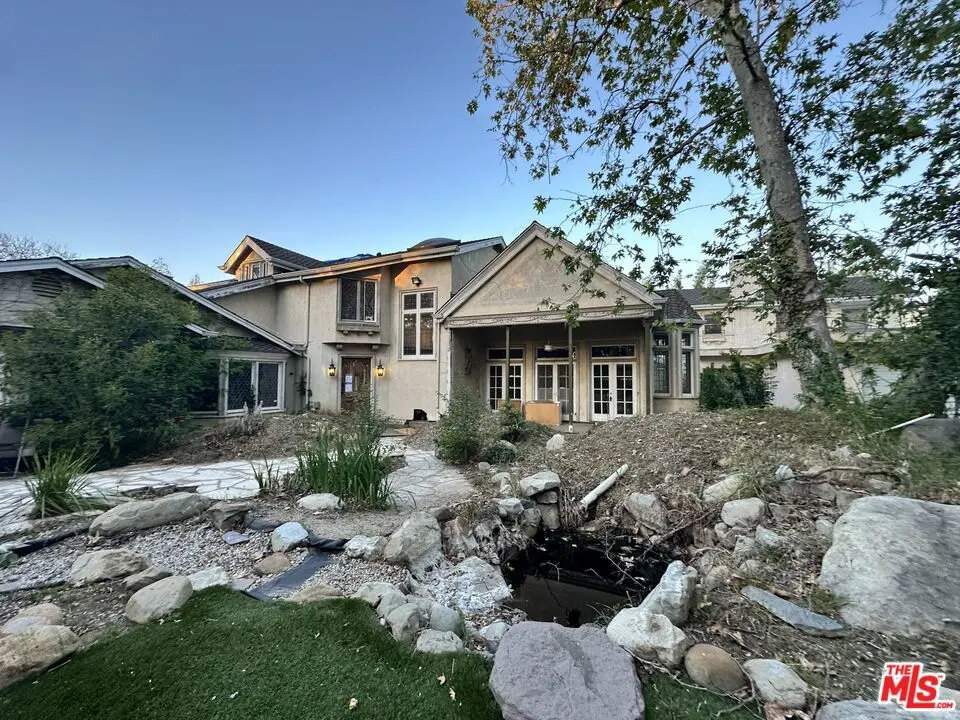 5250 Louise Avenue, Encino, CA — listing photo 1