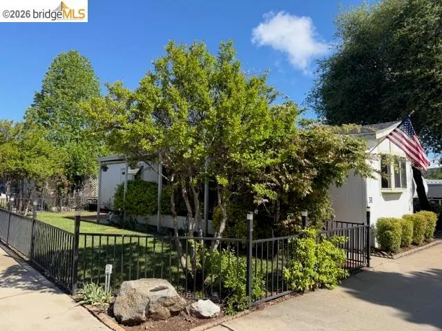 Manufactured In Park for sale at 14192 Tuolumne Road, Sonora, CA featuring 2 beds and 1 bath