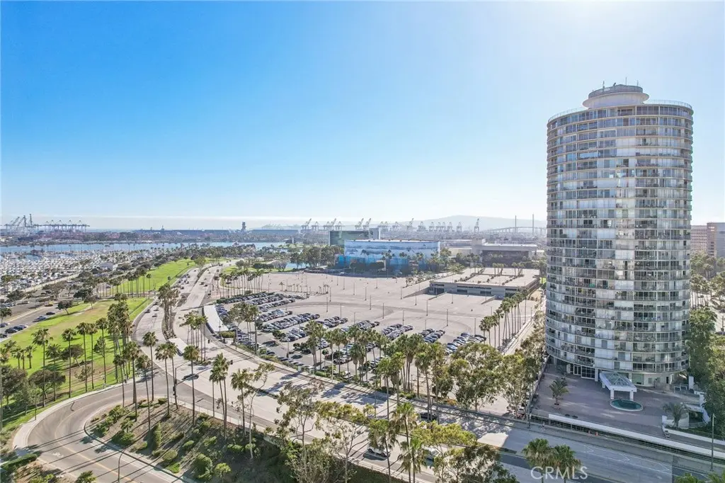 Condominium for sale at 700 E Ocean Boulevard 1208, Long Beach, CA featuring 3 beds and 2 baths