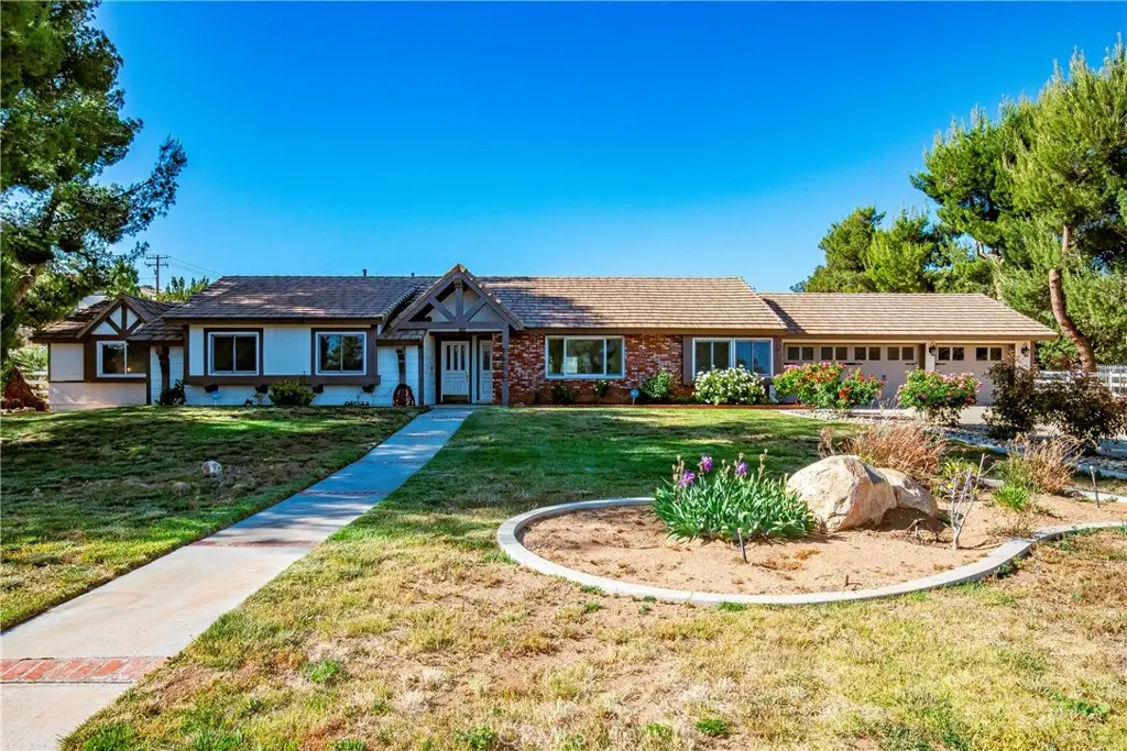 3621 Silver Spur, Acton, CA — listing photo 1