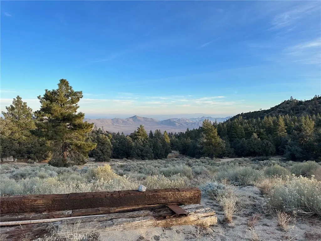 15325215 Rafaela Trail, Caliente, CA — listing photo 1