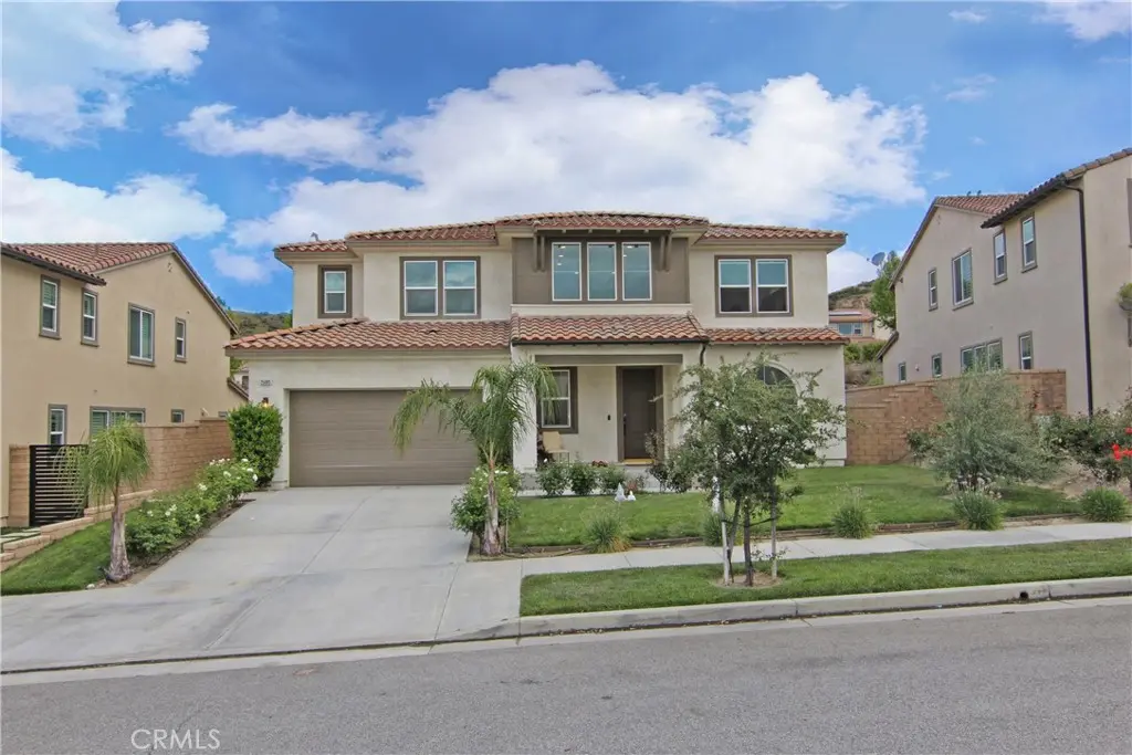 25085 Cypress Bluff Drive, Canyon Country, CA — listing photo 1