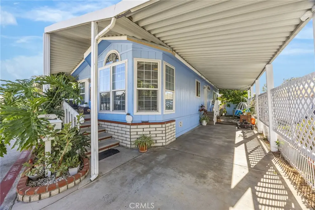 122 S Colombo Lane 77, Tustin, CA — listing photo 1