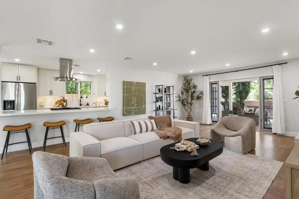 24022 Vanowen Street, West Hills, CA — listing photo 1