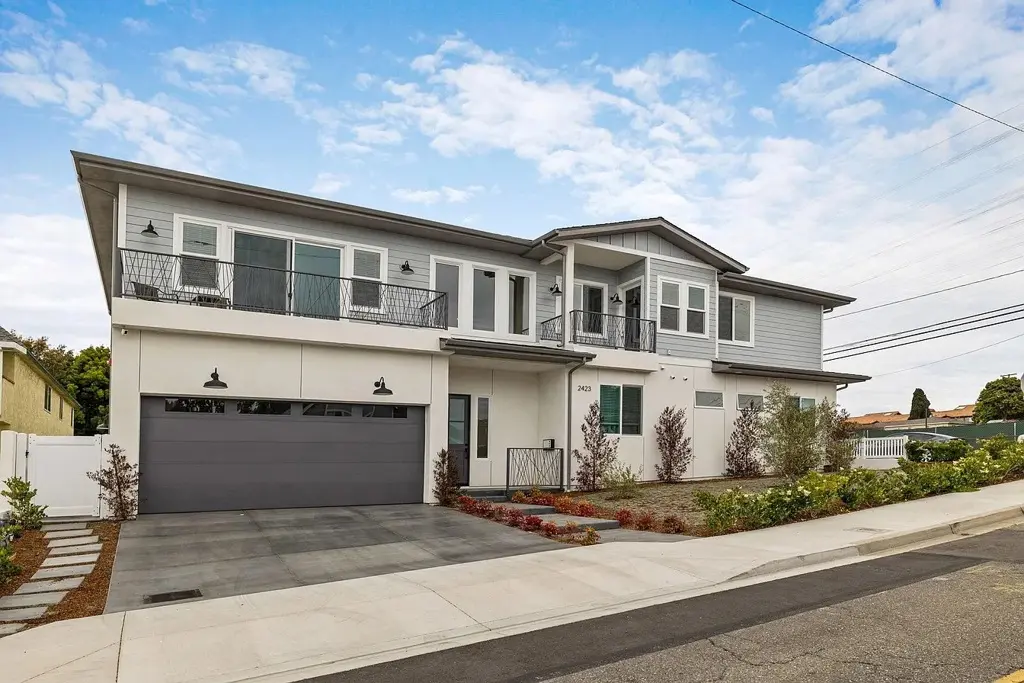 Residential Lease for rent at 2423 Curtis Avenue, Redondo Beach, Los Angeles County, CA featuring 4 beds and 3 baths