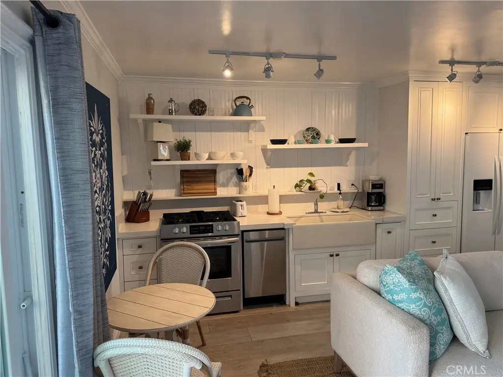 Apartment for rent at 1398 Seacoast C, Imperial Beach, CA featuring 1 bed and 1 bath