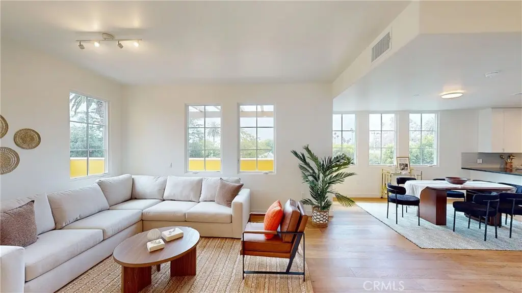 1878 E Walnut Street 319, Pasadena, CA — listing photo 1