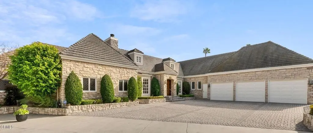 1401 Glen Oaks Boulevard, Pasadena, CA — listing photo 1
