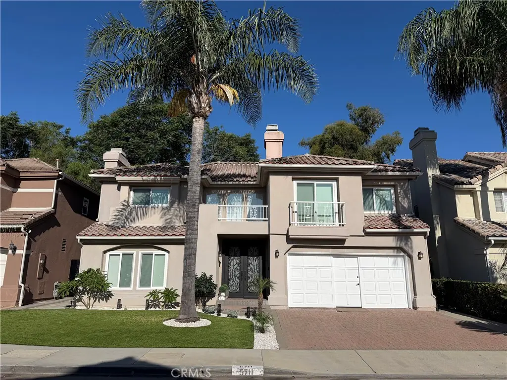 5711 Aura Ave, Tarzana, CA — listing photo 1